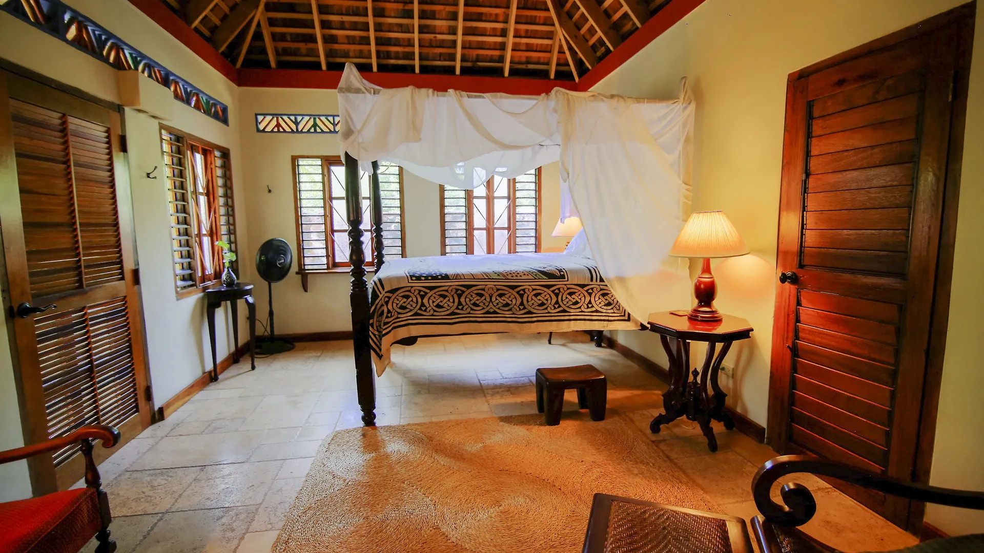 Tingalayas Retreat Hotel Negril