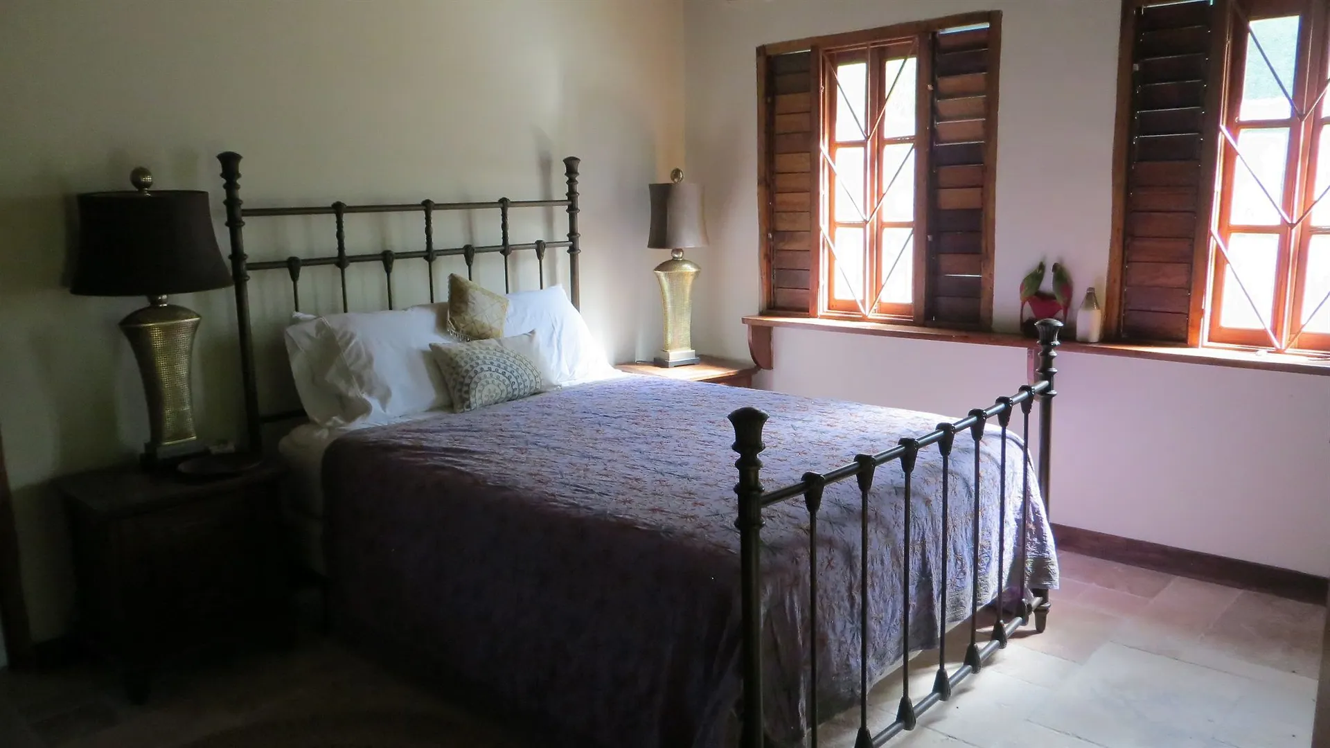 Tingalayas Retreat Hotel Negril