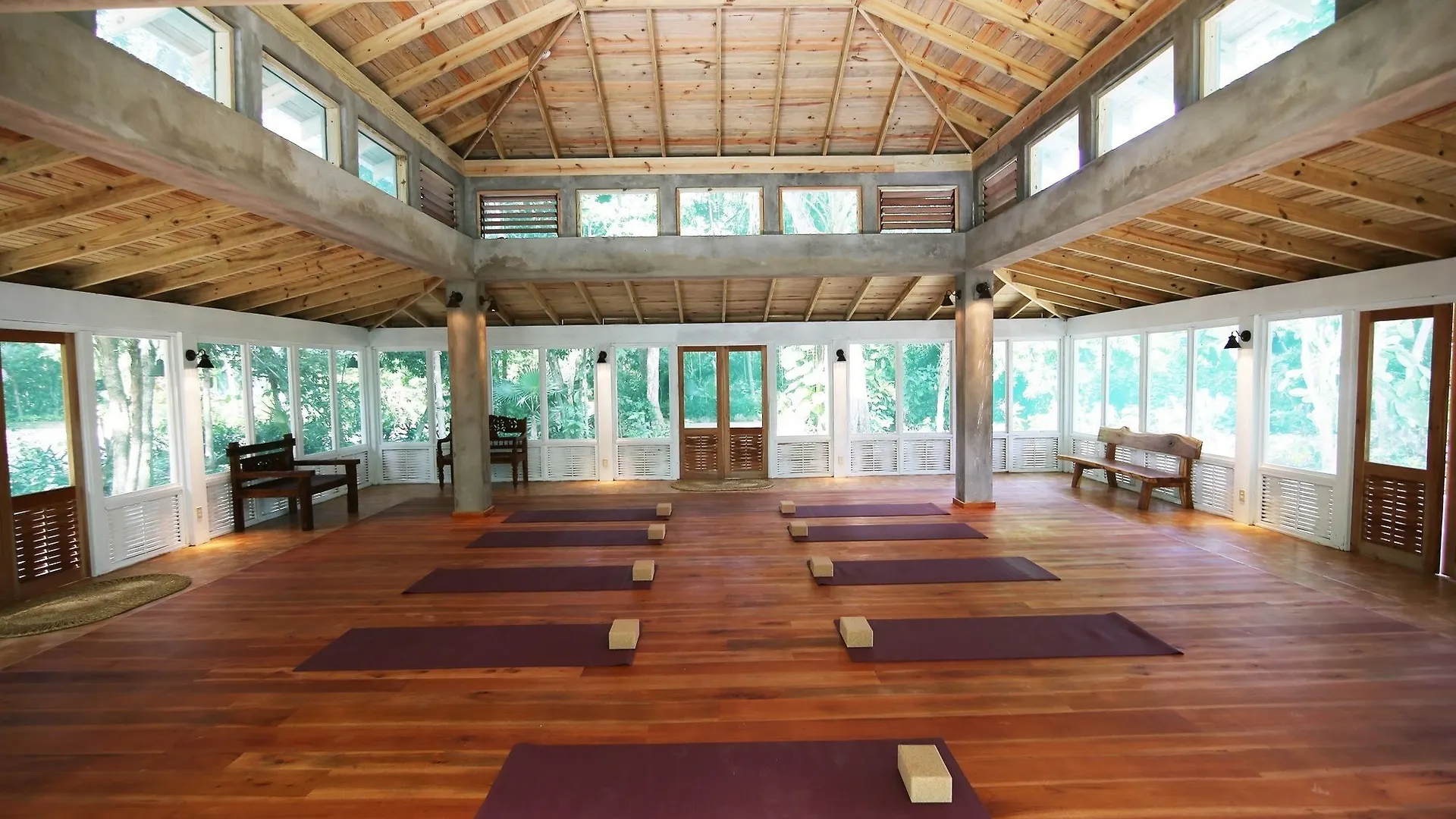 Tingalayas Retreat Hotel Negril